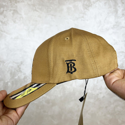 Casquette B u r b e r r y – Édition Limitée