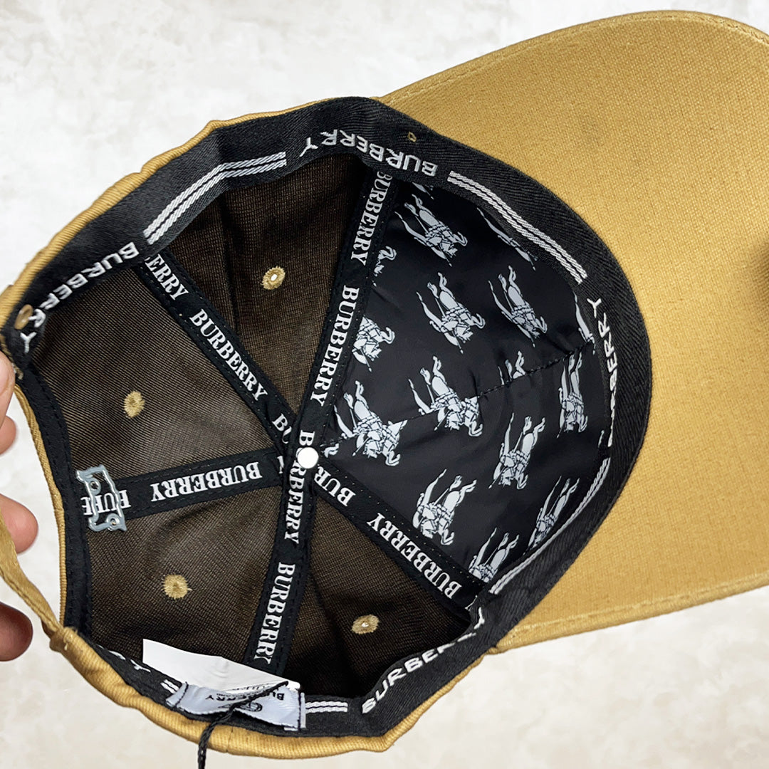 Casquette B u r b e r r y – Édition Limitée