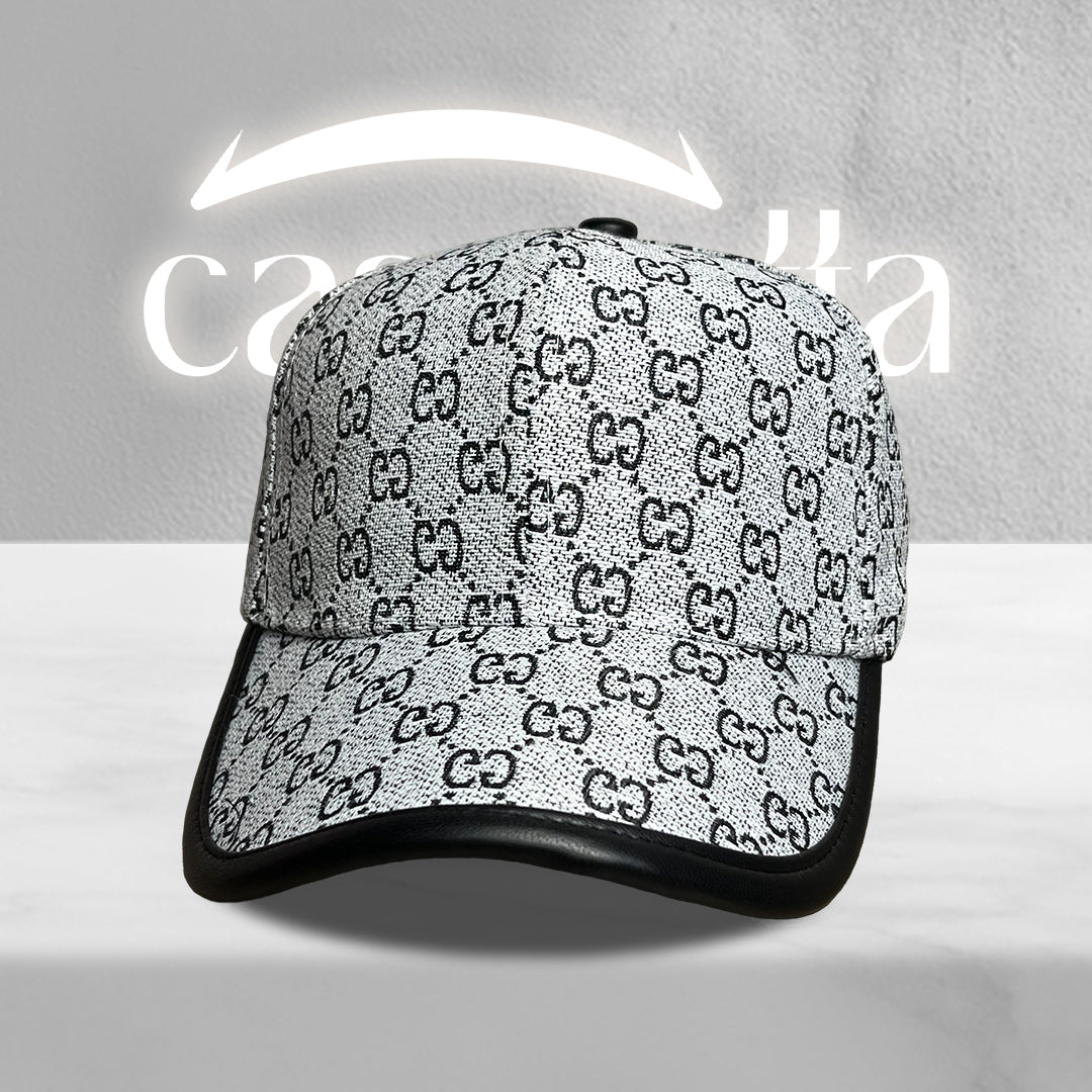 2 CASQUETTES GG