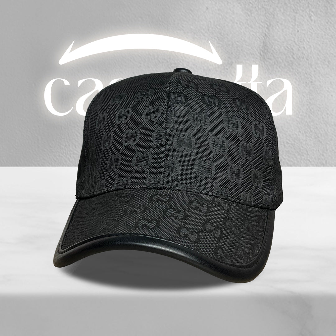 2 CASQUETTES GG